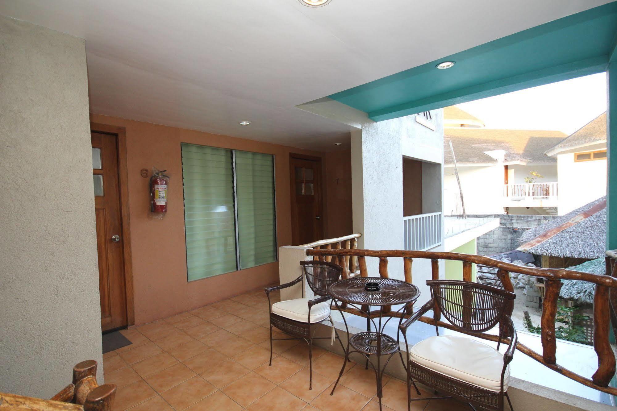 Mr Holidays Hotel Balabag  Exterior foto