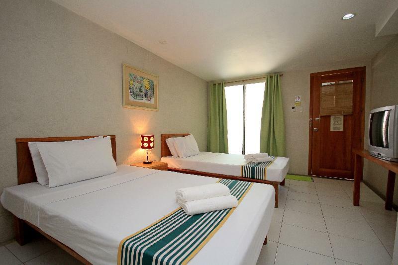 Mr Holidays Hotel Balabag  Exterior foto