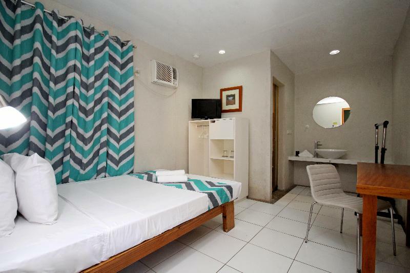 Mr Holidays Hotel Balabag  Exterior foto
